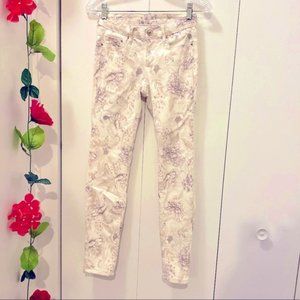 🌷Host Pick🌷R Jeans🌷 Pretty Petite Floral Straight Jeans